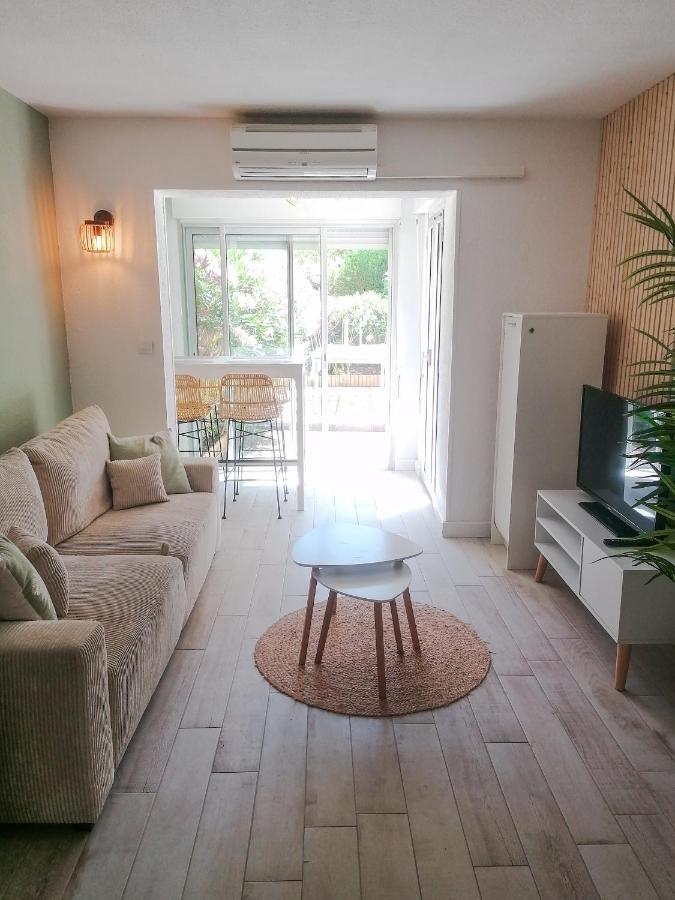 Appartement Zen A Frejus Avec Jardin, Piscine, Tennis, Proche Mer Экстерьер фото